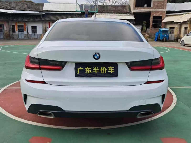 广州20年宝马3系9