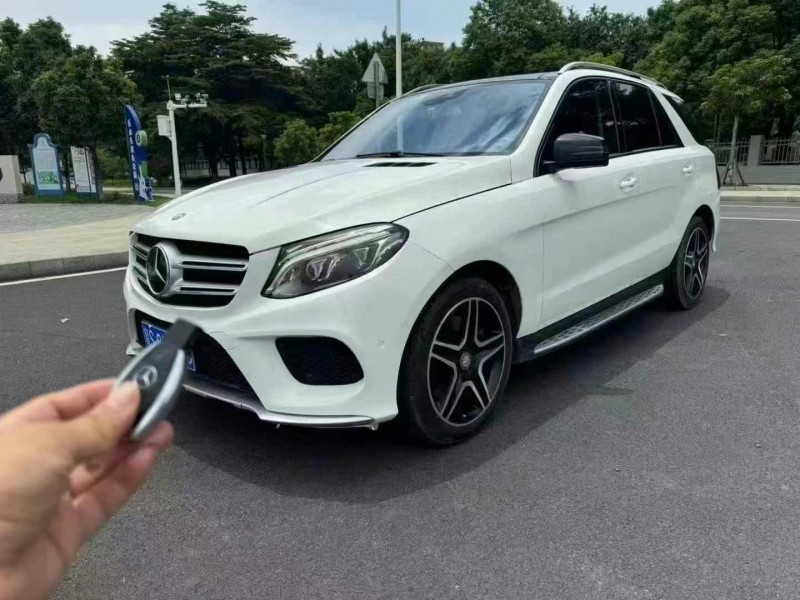 汕头17年奔驰GLE3