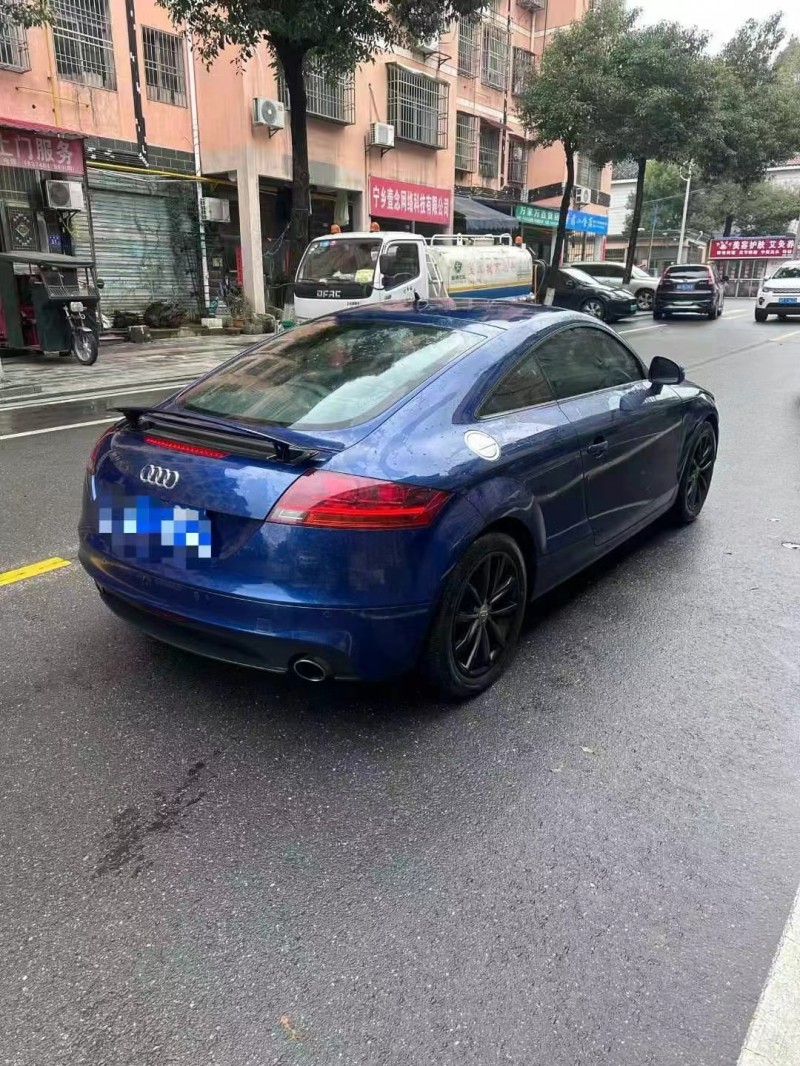 湘潭12年奧迪TT8