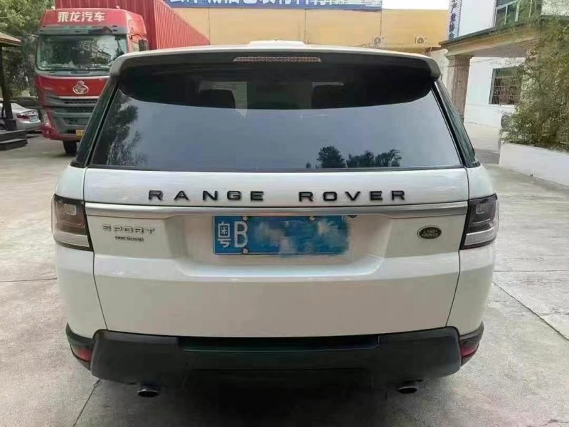 广州14年路虎揽胜运动9