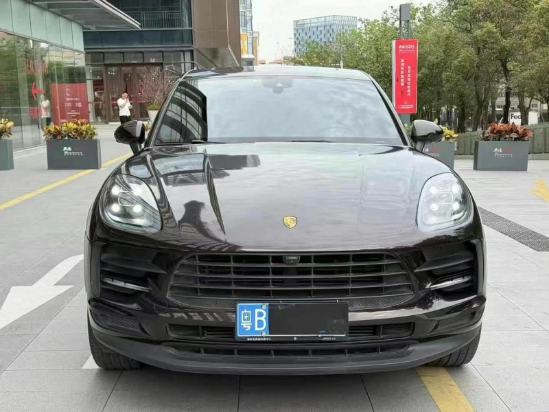 广州21年保时捷Macan1
