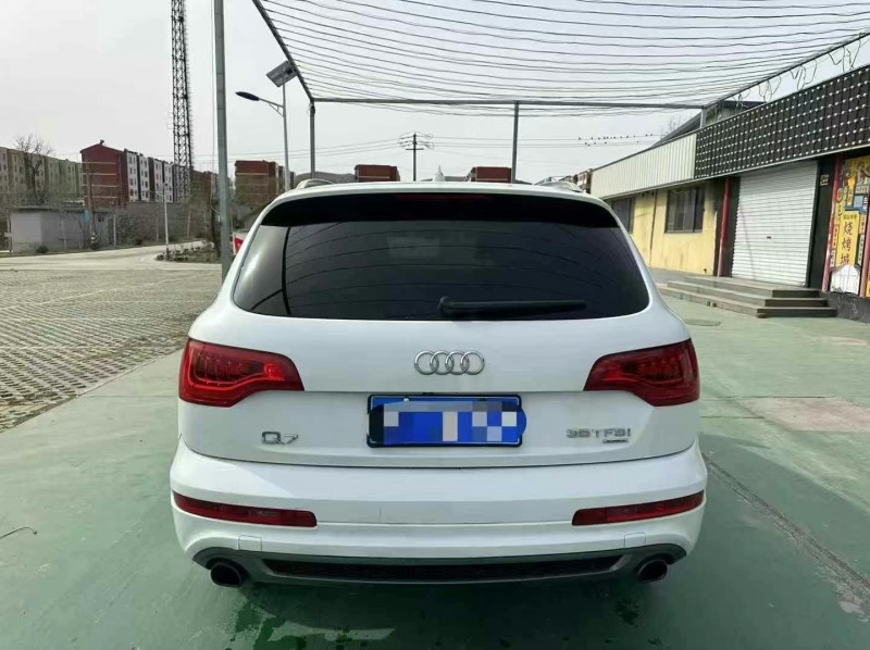 青岛15年奥迪Q79