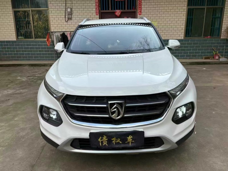 萍鄉18年寶駿5101
