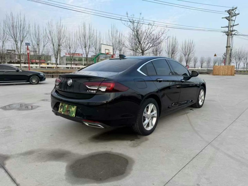 徐州22年别克君威8