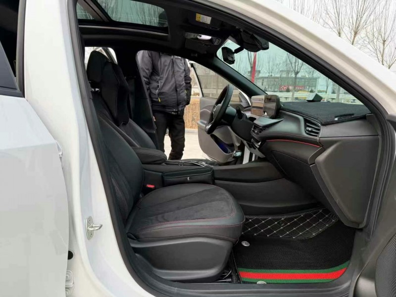 徐州23年别克威朗6