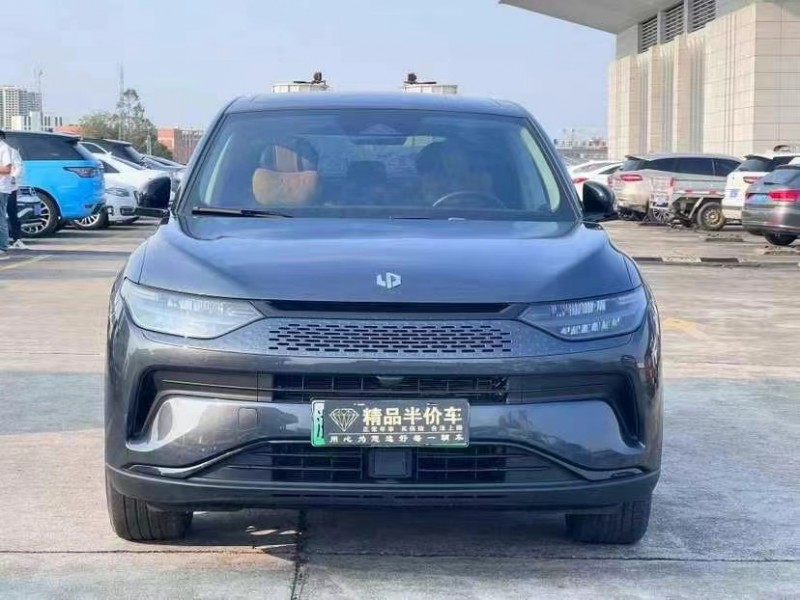 廣州23年零跑汽車C111