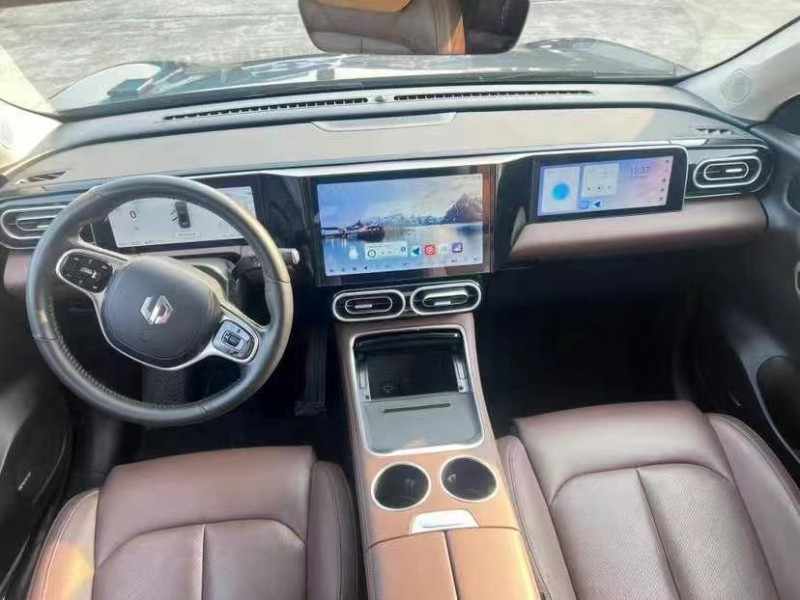 廣州23年零跑汽車C115