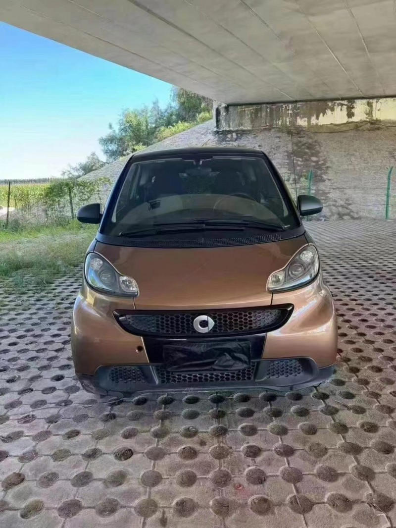 青岛15年奔驰smart1