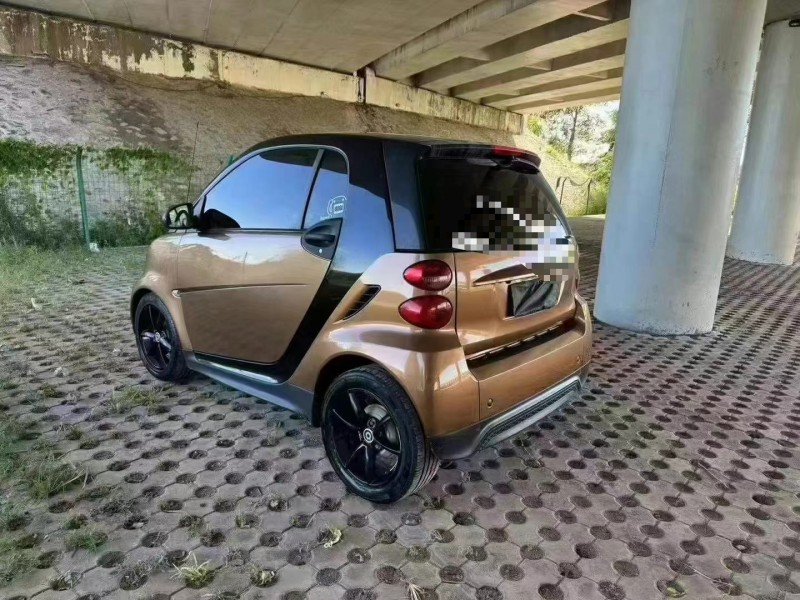 青岛15年奔驰smart7