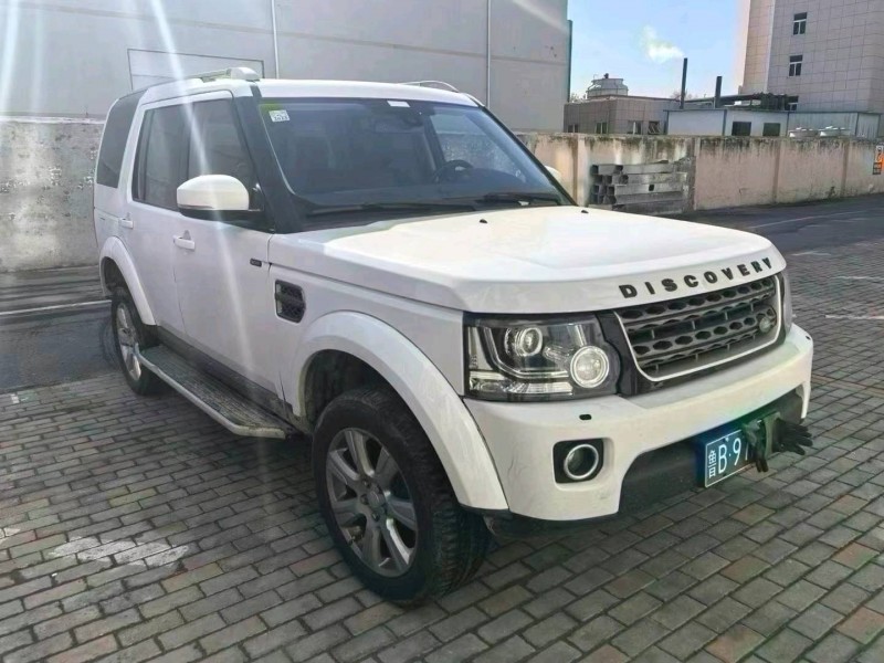 青岛15年路虎发现2