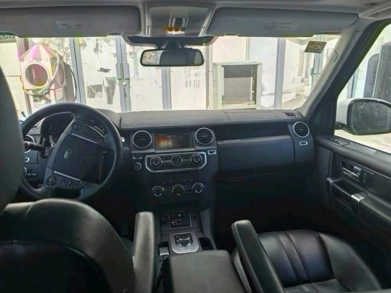 青岛15年路虎发现4