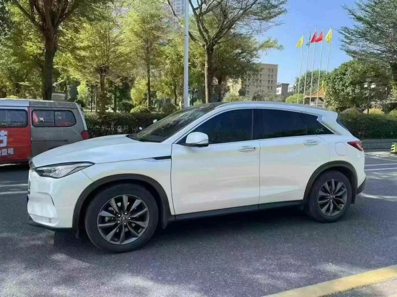廣州19年英菲尼迪QX503