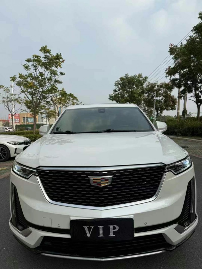 襄陽20年凱迪拉克XT61