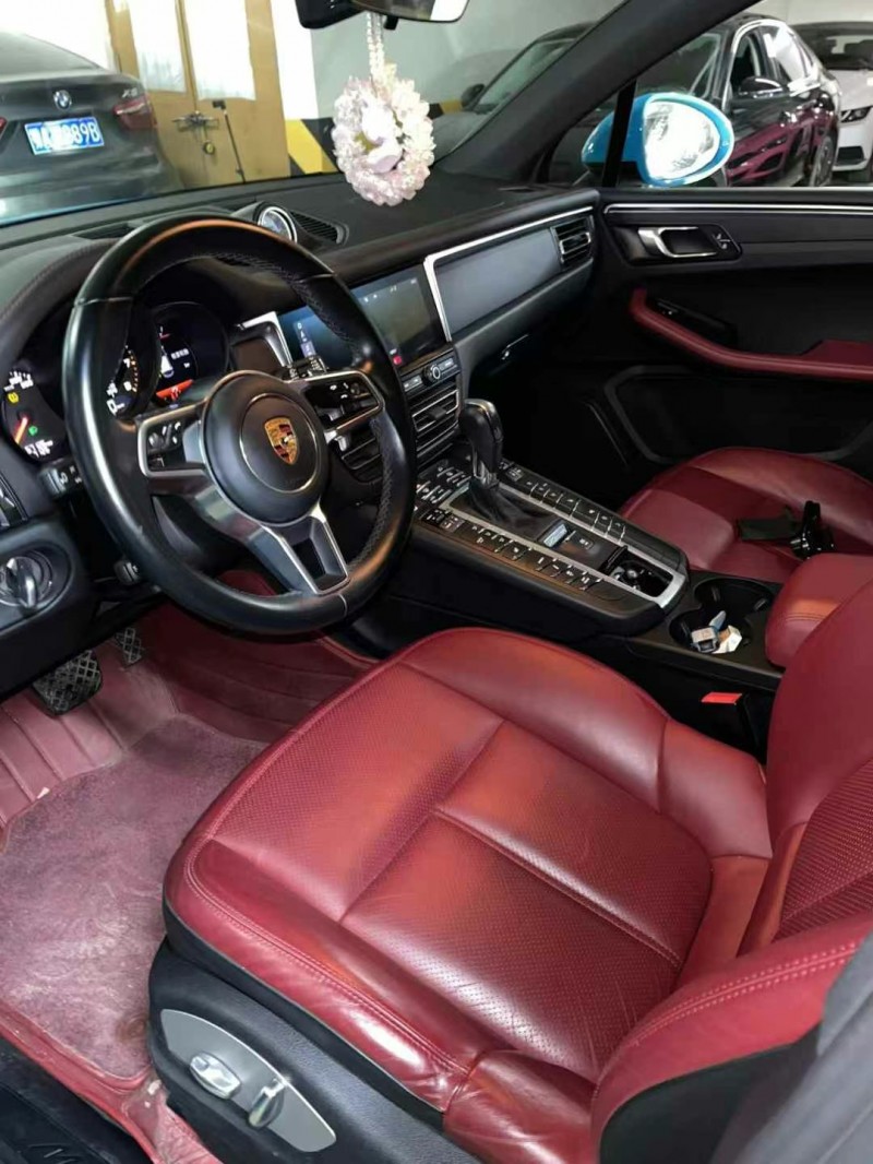 成都21年保時捷Macan4