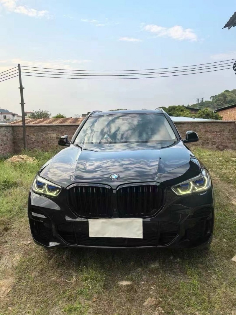 广州22年宝马X51