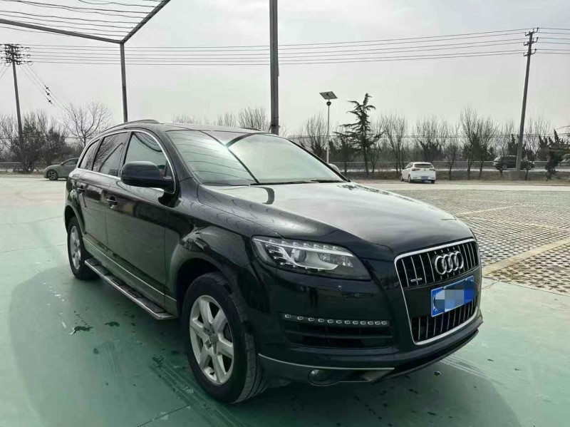 青岛12年奥迪Q72