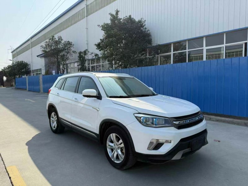 鄭州16年長安汽車CS752