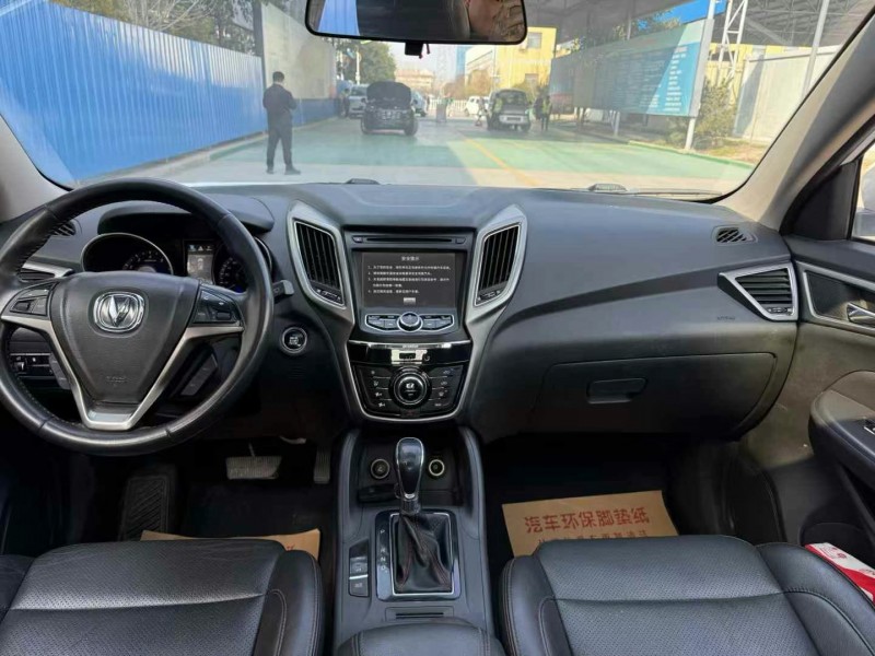 鄭州16年長安汽車CS755