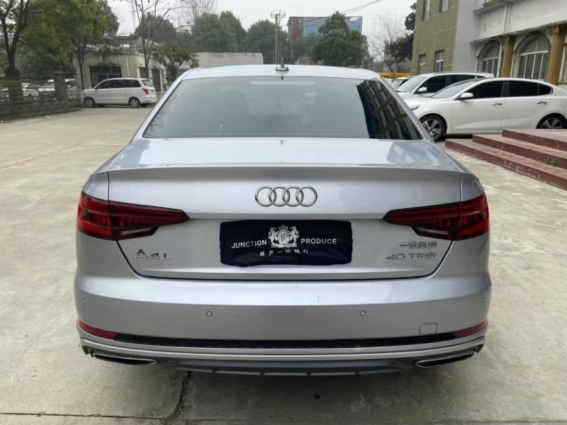 襄陽19年奧迪A4L9