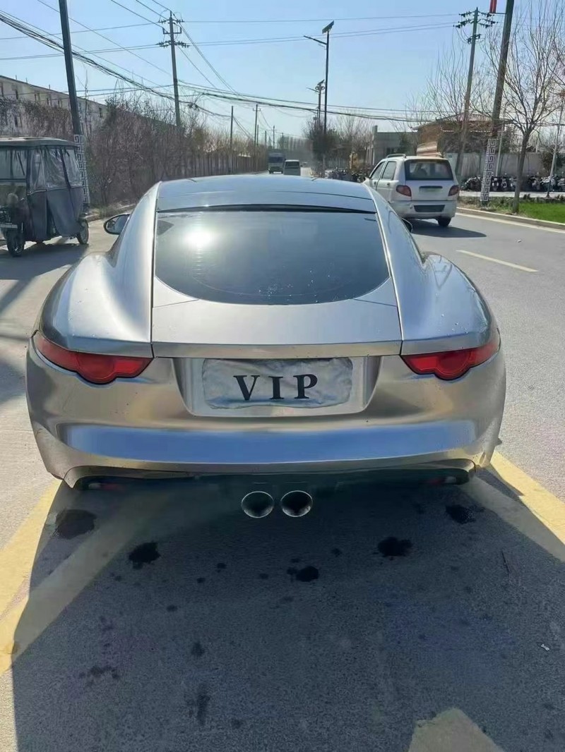 鄭州15年捷豹F-Type9