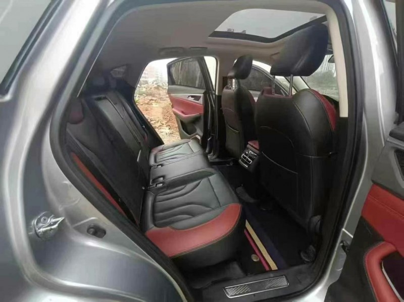 益阳22年长安汽车CS855