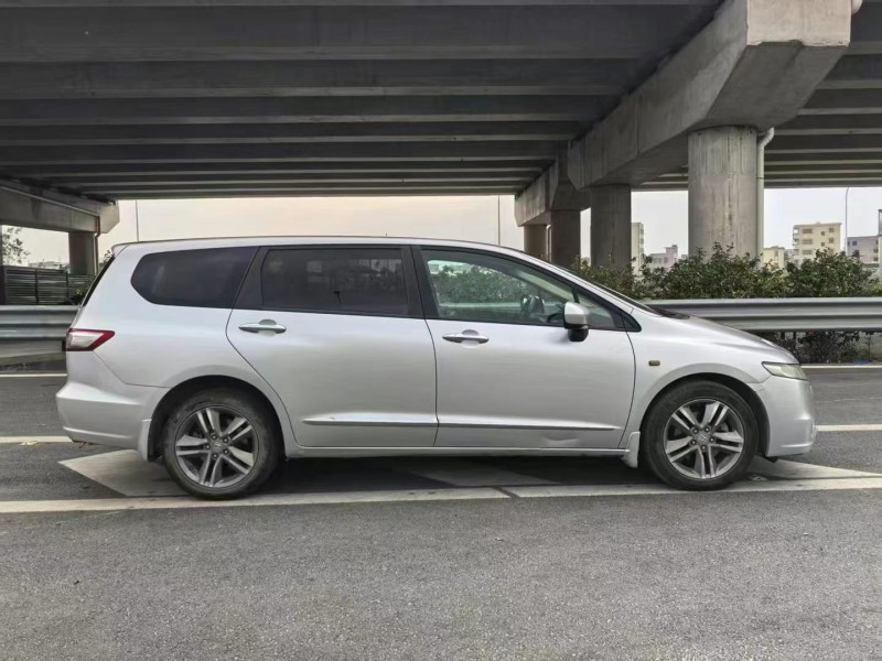 广州10年本田奥德赛5