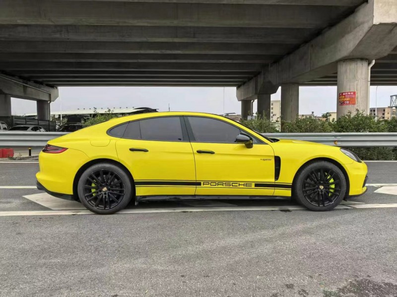 广州19年保时捷Macan5