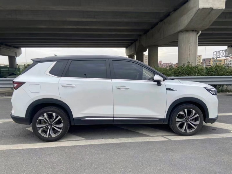 廣州23年五菱汽車星辰4
