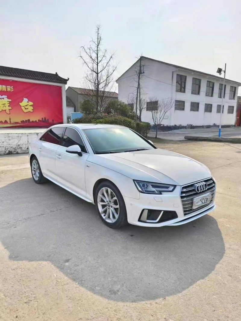 徐州19年奥迪A4L3