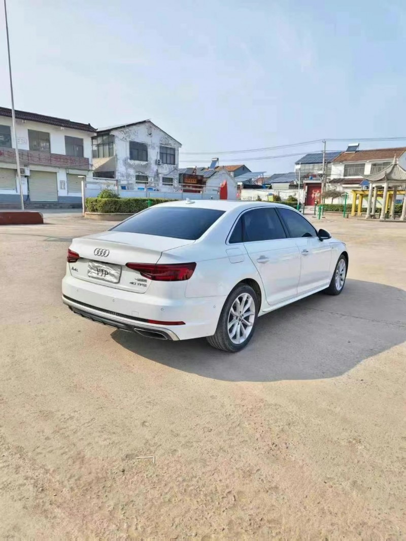 徐州19年奥迪A4L5