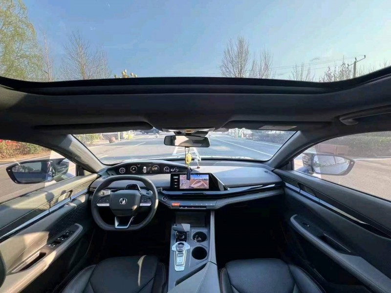 枣庄22年长安汽车UNI4