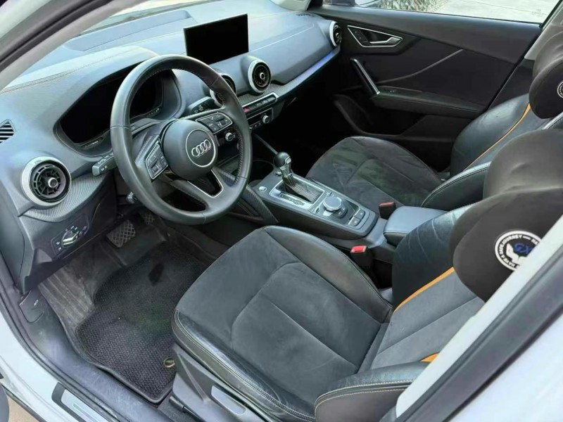 济宁22年奥迪Q25