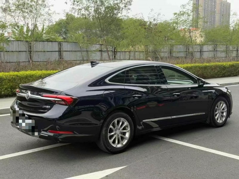 东莞21年别克君越7