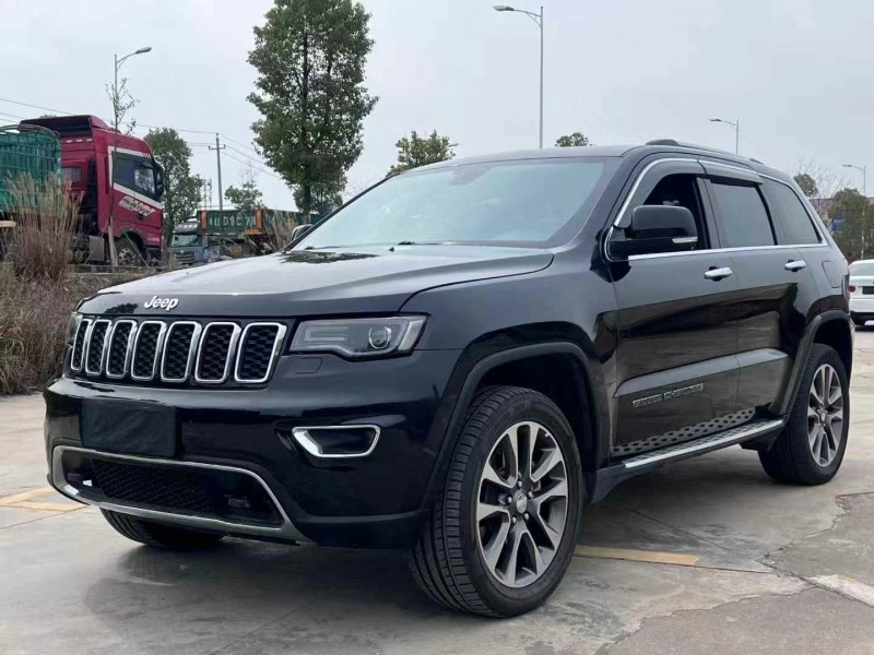 長沙19年Jeep大切諾基2