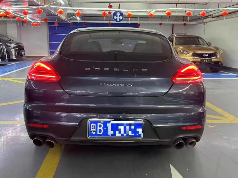 广州14年保时捷帕拉梅拉6