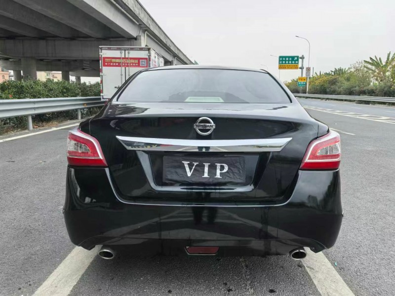 廣州13年日產天籟5