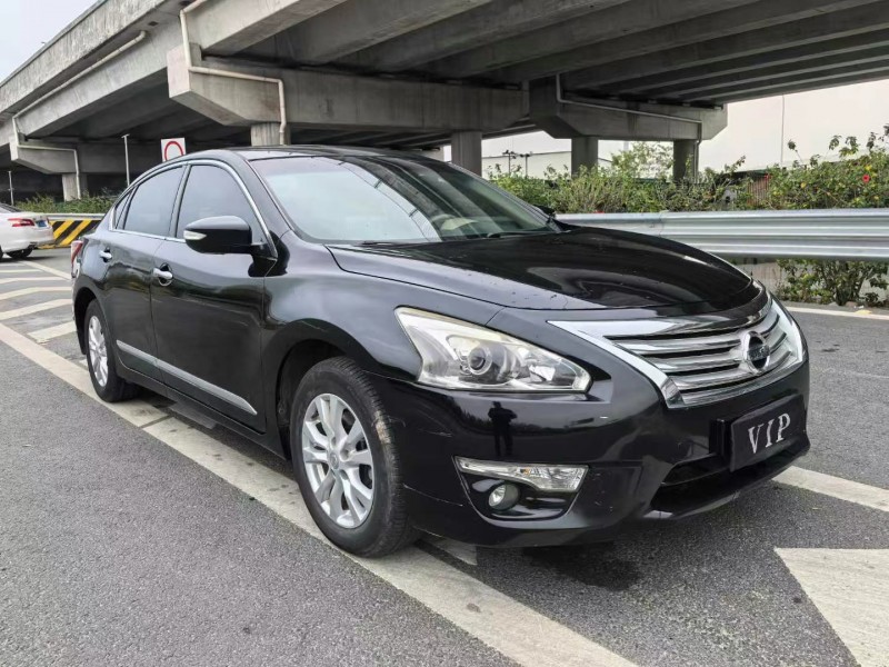 廣州13年日產天籟2