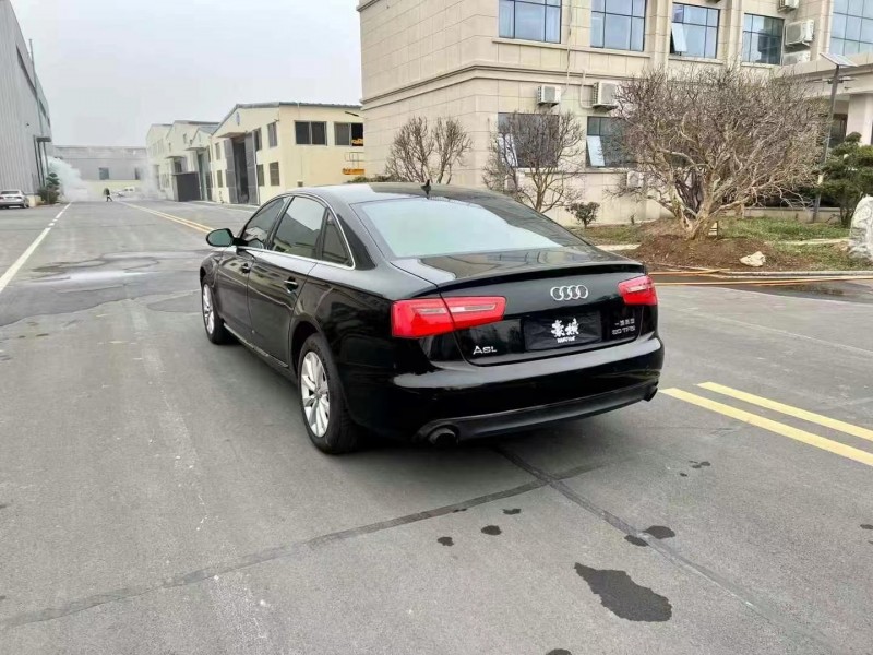 济宁13年奥迪A6L8