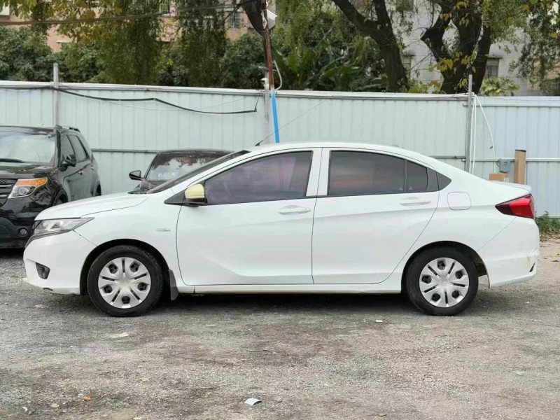 广州19年本田哥瑞3