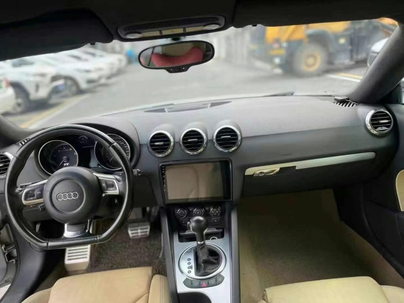 广州09年奥迪TT7