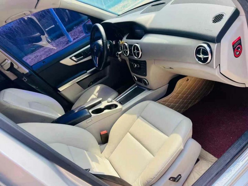 东营13年奔驰GLK4