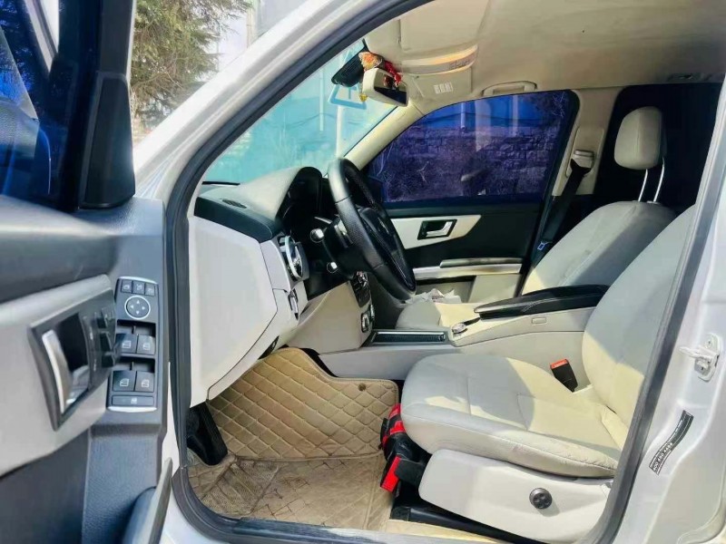 东营13年奔驰GLK6