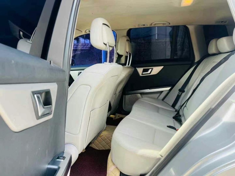 东营13年奔驰GLK7