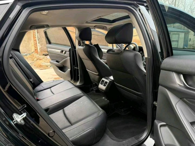 徐州19年本田雅阁7