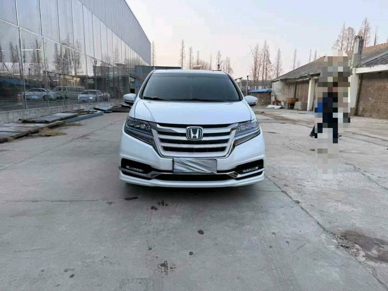 徐州19年本田艾力绅1