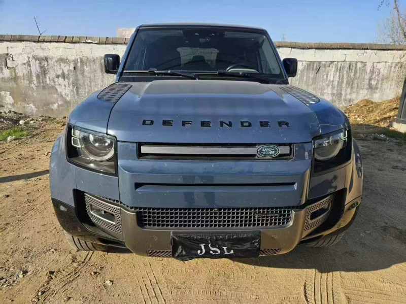 东营21年路虎卫士1