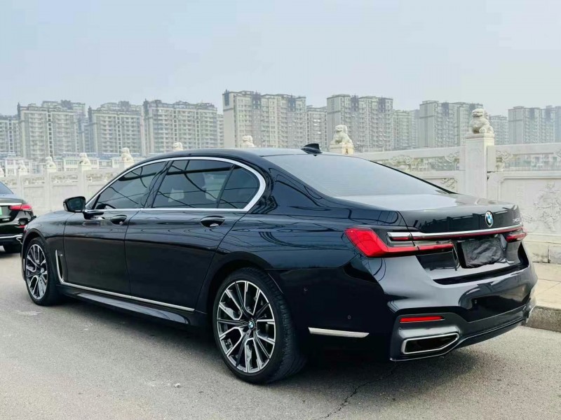 东营22年宝马7系7