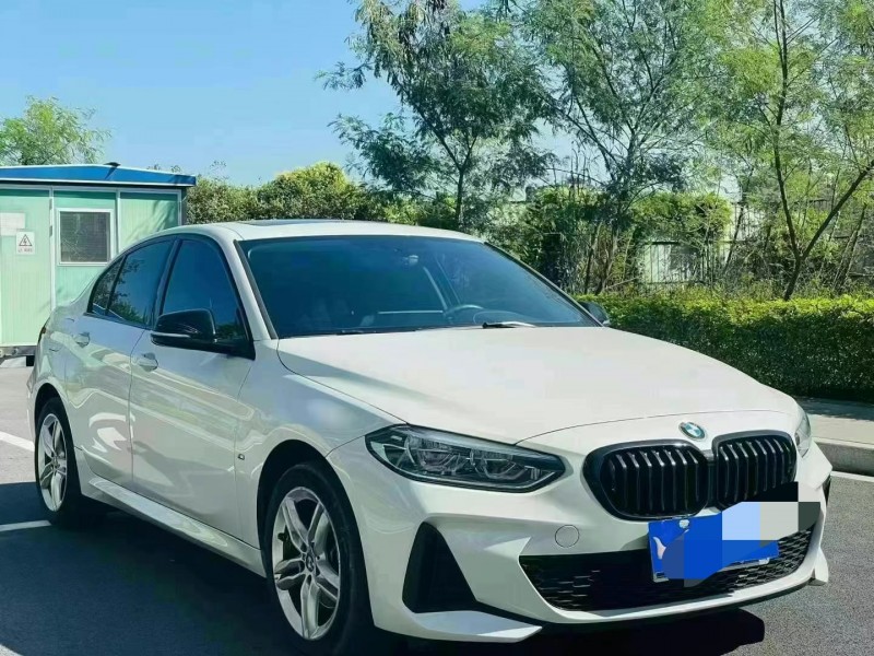 东莞22年宝马1系2