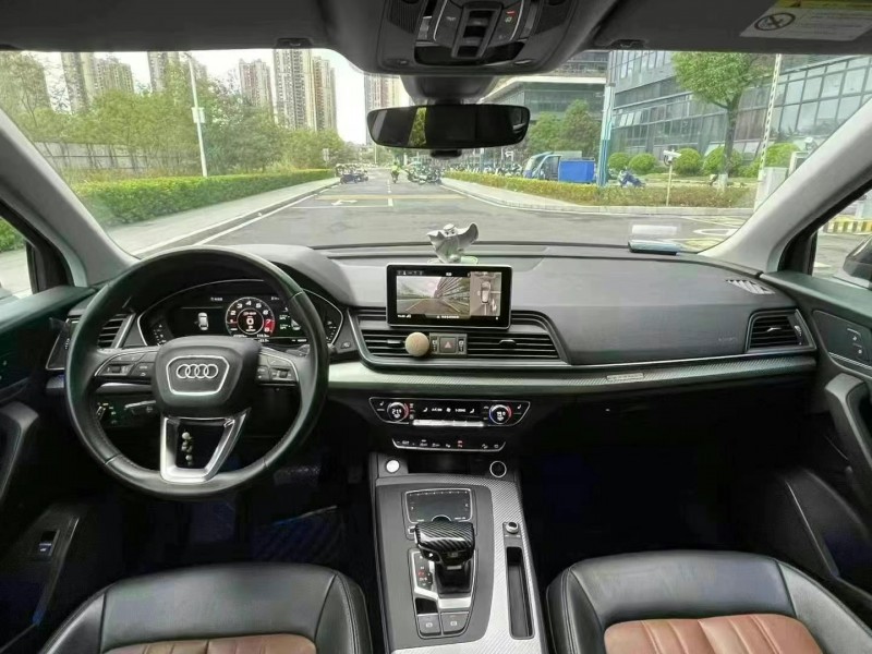 东莞20年奥迪Q56