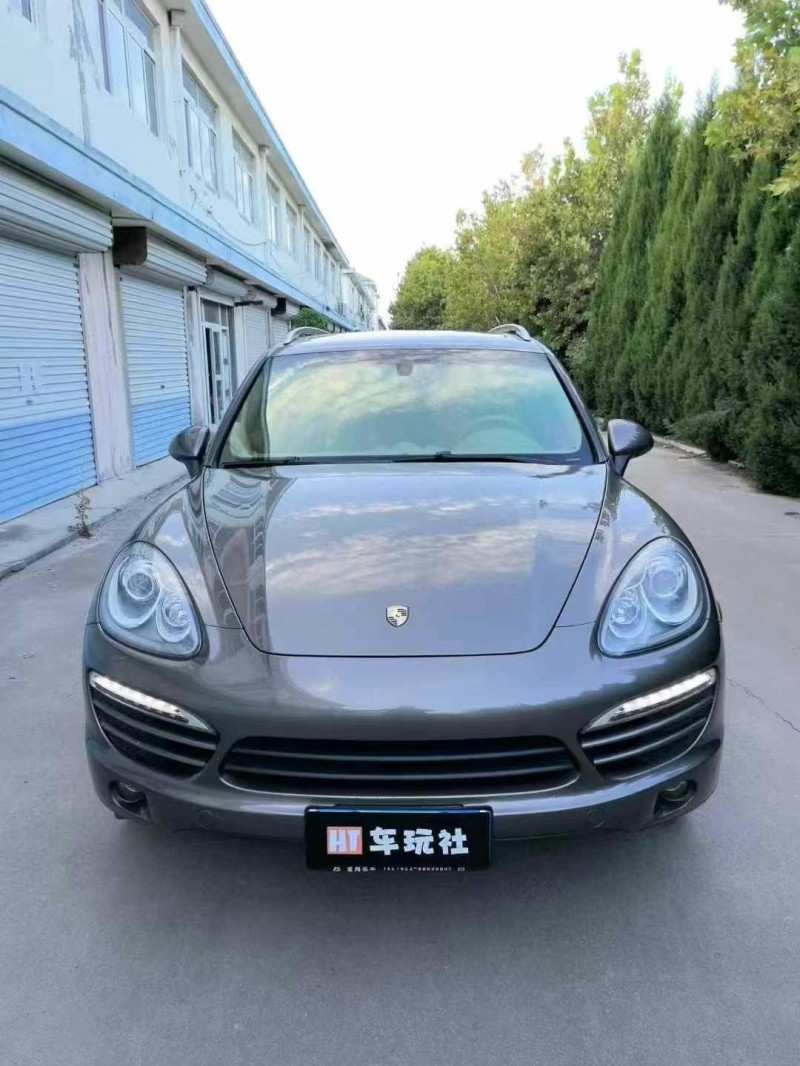 东营14年保时捷卡宴1